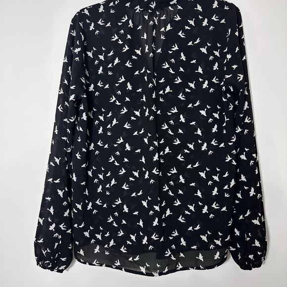 FOREVER 21 Sheer V-Neck Blouse Size Large - Picture 2 of 8